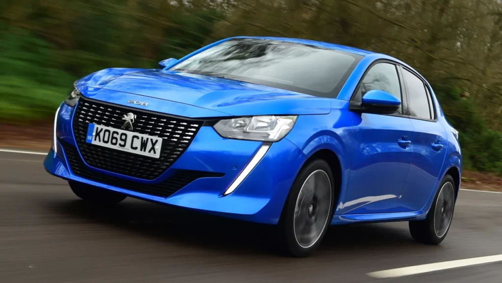 1. Peugeot 208 (72.2mpg-61.8mpg)