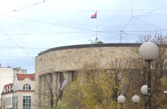 Vlast u RS povećava poreze i uvodi samostalna zanimanja: "Kazna za pošten rad"