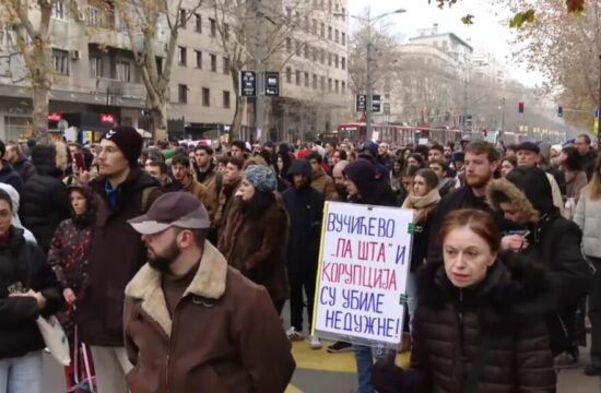 Više hiljada ljudi na skupu podrške studentima u Novom Sadu