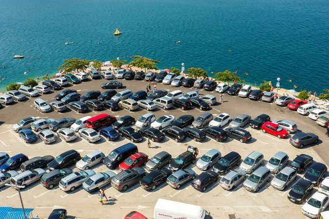 Tužba protiv Neuma: "Parking naplaćuje firma bliska HDZ-u, podaci nedostupni"