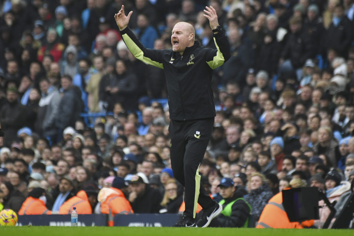 Everton otpustio trenera, evo šta to može značiti za Edina Džeku