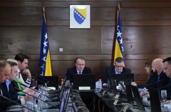 Poslodavci u FBiH uslovili vlast: Smanjite doprinose ili izlazimo na proteste